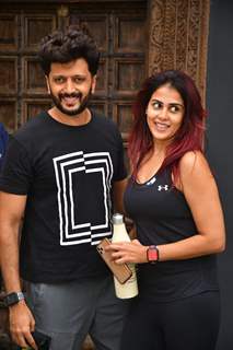 Genelia Deshmukh and Riteish Deshmukh spotted at gym in Bandra!