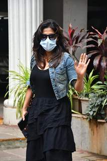 Chitrangada Singh spotted at dental clinic in Bandra