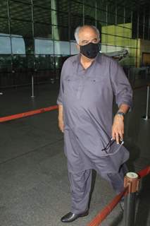 Boney Kapoor snapped at Mumbai airport