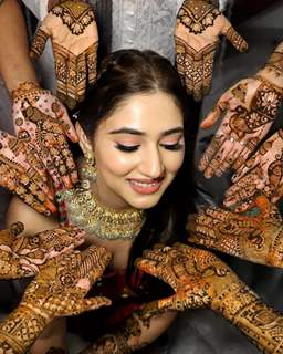 Inside pics: Disha Parmar Mehendi ceremony