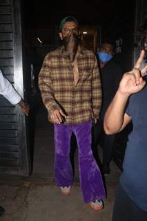 Ranveer Singh snapped at Zoya Akhtar house on Wednesday