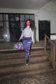 Janhvi Kapoor spotted at gym at Pali Hill