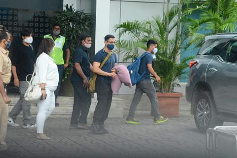 Aamir Khan snapped at Kalina airport
