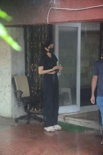 Khushi Kapoor snapped at Pilates