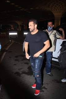 Salman Khan snapped at airport