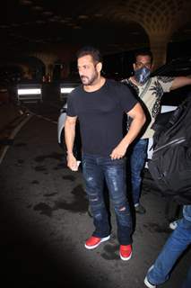 Salman Khan snapped at airport