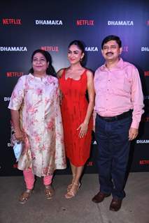 Bollywood celebrities spotted at Dhamaka Screening 