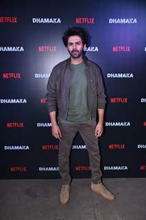 Bollywood celebrities spotted at Dhamaka Screening 