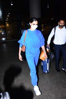 Deepika Padukone spotted at the airport