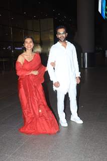 Newlyweds Rajkummar Rao and Patralekhaa spotted at the airport