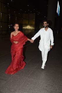 Newlyweds Rajkummar Rao and Patralekhaa spotted at the airport