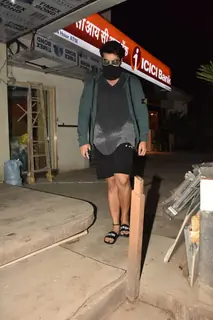 Arjun Kapoor snapped at gym 