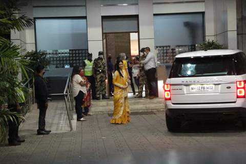 Katrina kaif and Vicky Kaushal spotted at Kalina airport 