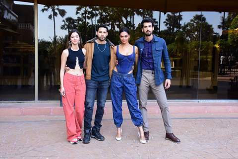 Ananya Panday, Dhairya Karwa, Siddhant Chaturvedi and Deepika Padukone