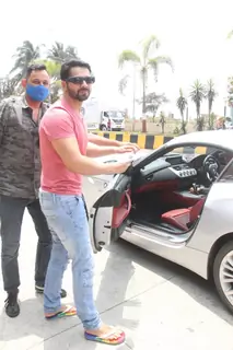 Varun Dhawan spotted in the city 