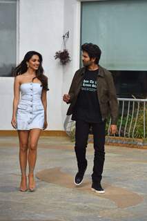 Kartik Aaryan and Kiara Advani spotted promoting their upcoming film Bhool Bhulaiyaa 2