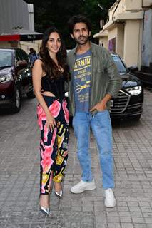 Kartik Aaryan and Kiara Advani spotted at the screening of their upcoming film Bhool Bhulaiyaa 2