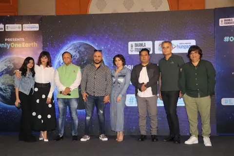 Huma Qureshi, B Praak, Tulsi Kumar, Ahmed Khan at JW Marriott, Juhu. 