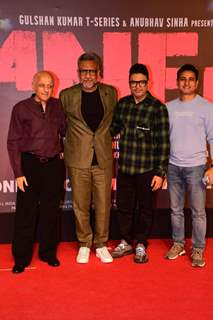 Sudhir Mishra and Anubhav Singha Spotted At The Screening Of upcoming movie Anek 
