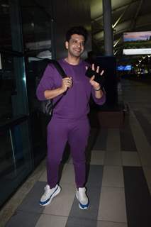 karan Kundrra spotted at airport 