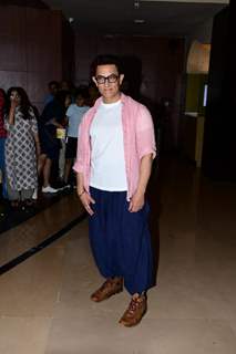 Aamir Khan spotted at the laal Singh Chaddha trailer preview in Mumbai 