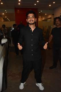 Munawar Faruqui spotted at a stand-up comedy show in Khar