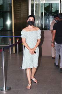 Rashmika Mandanna spotted at Mumbai airport 