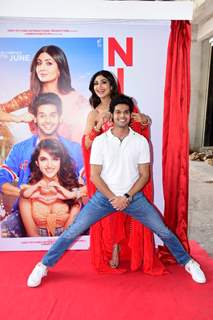 Shilpa Shetty and Abhimanyu Dassani Spotted on the set of Dance Deewane Juniors for Promoting Her Upcoming Film Nikkama
