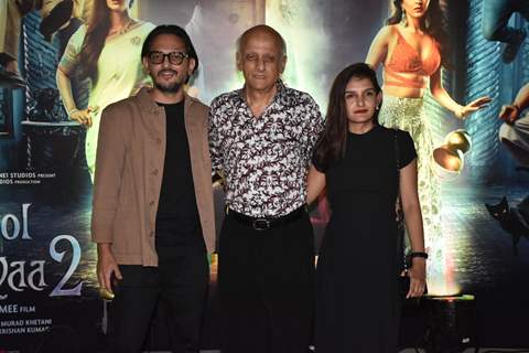 Mukesh Bhatt spotted Bhool Bhulaiyaa 2 success party 