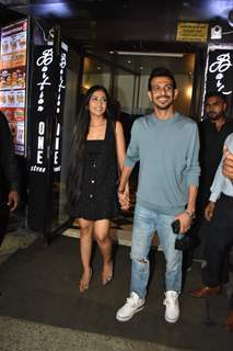 Yuzi Chahal and wife Dhanashree spotted in Bnadra 