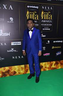 A.R Rahman poses on the green carpet of IIFA awards 2022
