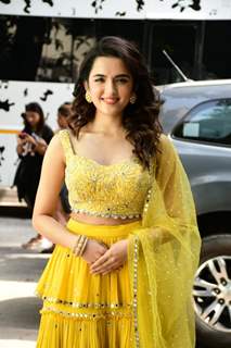 Shirley Setia spotted on the set of Dance India Dance L'il Masters season 5 for promoting their upcoming film Nikkama 