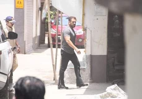 Salman Khan spotted at Bandra 