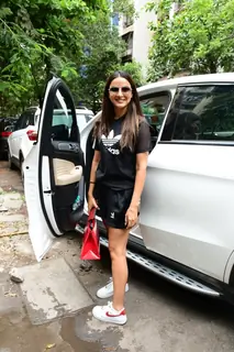 Jasmin Bhasin spotted at Andheri 
