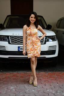 Shirley Setia spotted at Shilpa Shetty residence 