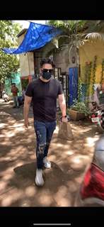 Aly Goni spotted at Andheri 