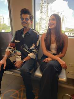 Anil Kapoor and Kiara Advani spotted in the Mumbai Metro 
