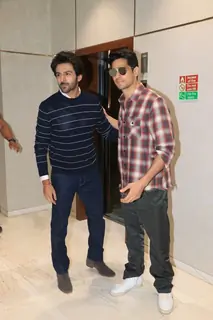 Kartik Aaryan and Sidharth Malhotra spotted at Andheri