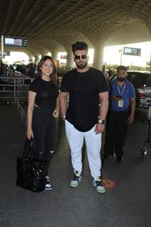 Mahira Sharma and Paras Chhabra spotted at the Mumbai airport