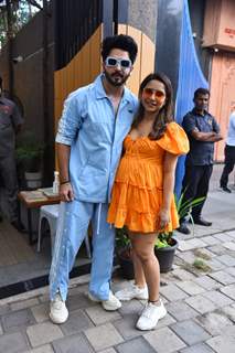 Dheeraj Dhoopar poses with wife Vinny Arora spotted at Juhu
