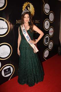 Aditi Govitrikar snapped at the Grand Finale of Mrs. India World