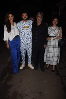 Zeeshan Khan poses his girlfriend Reyhna Malhotra and family spotted at Andheri