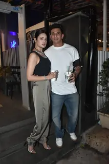 Prince Narula poses with Yuvika Chaudhary to paparazzi at Bandra