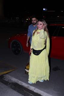 Rakhi Sawant spotted with her boyfriend Adil Khan at the Mumbai airport