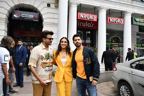 Anil Kapoor, Varun Dhawan, Kiara Advani snapped promoting their film JugJugg Jeeyo at an ice-cream centre in Delhi