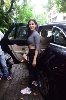 Amyra Dastur spotted at Bandra