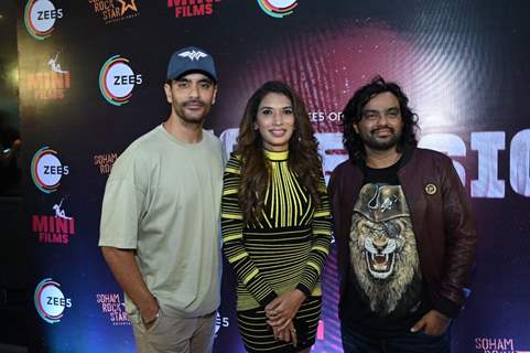 Mansi Bagla, Angad Bedi and Vishal Furia snapped at the premiere of film Forensic