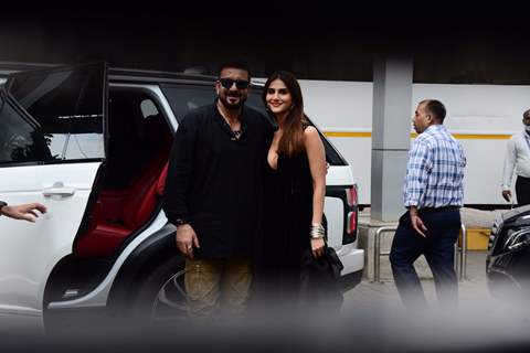 Sanjay Dutt and Vaani Kapoor spotted at Kalina sirport