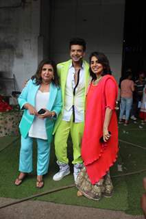 Farah Khan Neetu Kapoor and Karan Kundrra spotted on the set of Dance Deewane Juniors 