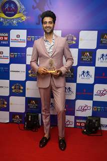 Akshay Oberoi clicked at the Power Brands: Bollywood Film Journalist’s Awards